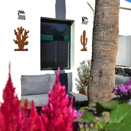 Daire La Palmera - 2 Bedroom - Playa Roca Sea Front Access - Pool View - Free Ac - Wifi
