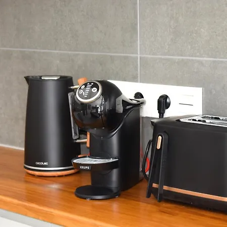 Lejlighed La Palmera - 2 Bedroom - Playa Roca Sea Front Access - Pool View - Free Ac - Wifi *